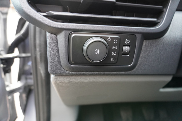 Ford Transit Custom 320L 2.0 TDCI 136PK L2H1 Trail DubbelCabine Schuifdeur L/R Nr. V090 | Airco | Adap | Navi| Camera | Blis |20 Inch Lm velgen DEMO