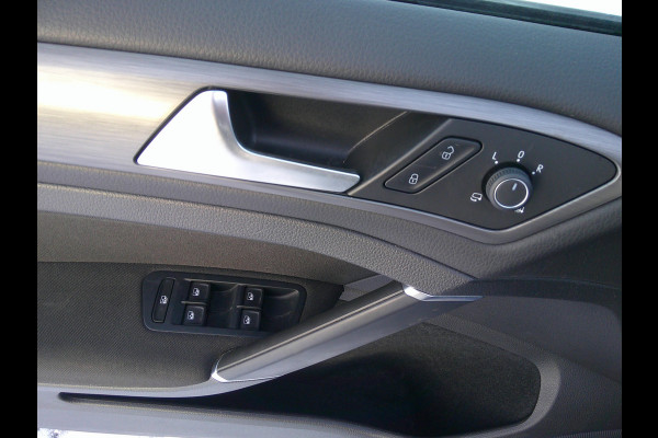 Volkswagen Golf Variant 1.5 TSI Comfortline Business Staat in Hoogeveen