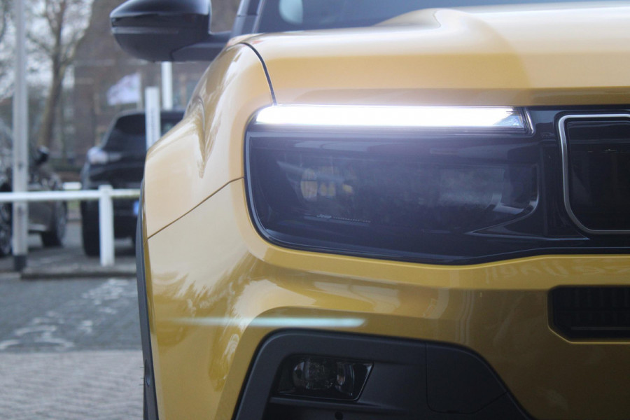 Jeep Avenger 1.2 110PK e-HYbrid SUMMIT | JBL PREMIUM AUDIO SYSTEEM | ACHTERUITRIJ CAMERA | STOEL VERWARMING | SFEERVERLICHTING | FULL LED KOPLAMPEN | 18" LICHTMETALEN VELGEN | DRAADLOZE TELEFOONLADER | DRAADLOZE APPLE CARPLAY/ANDROID AUTO | ADAPTIVE CRUISE CONTROL | PARKEERSENSOREN VOOR EN ACHTER | KEYLESS ENTRY/START | DODEHOEK DETECTIE | ELEKTRISCH BEDIENBARE ACHTERKLEP | VERWARMDE VOORRUIT | EXTRA GETINTE ACHTERRUITEN |