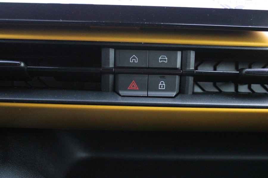 Jeep Avenger 1.2 110PK e-HYbrid SUMMIT | JBL PREMIUM AUDIO SYSTEEM | ACHTERUITRIJ CAMERA | STOEL VERWARMING | SFEERVERLICHTING | FULL LED KOPLAMPEN | 18" LICHTMETALEN VELGEN | DRAADLOZE TELEFOONLADER | DRAADLOZE APPLE CARPLAY/ANDROID AUTO | ADAPTIVE CRUISE CONTROL | PARKEERSENSOREN VOOR EN ACHTER | KEYLESS ENTRY/START | DODEHOEK DETECTIE | ELEKTRISCH BEDIENBARE ACHTERKLEP | VERWARMDE VOORRUIT | EXTRA GETINTE ACHTERRUITEN |