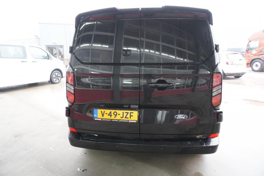 Ford Transit Custom 320L 2.0 TDCI 170PK L2H1 Limited DubbelCabine Automaat Nr. V094 | Elektrische Schuifdeur L+R | Airco | Adap.Cruise | Navi | 360 Camera/20 inch LM velgen enz enz DEMO