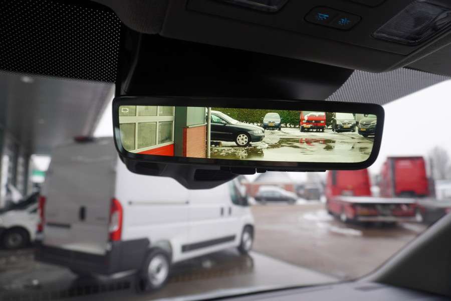 Ford Transit Custom 320L 2.0 TDCI 170PK L2H1 Limited DubbelCabine Automaat Nr. V094 | Elektrische Schuifdeur L+R | Airco | Adap.Cruise | Navi | 360 Camera/20 inch LM velgen enz enz DEMO