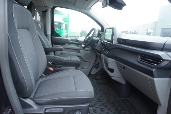 Ford Transit Custom 320L 2.0 TDCI 170PK L2H1 Limited DubbelCabine Automaat Nr. V094 | Elektrische Schuifdeur L+R | Airco | Adap.Cruise | Navi | 360 Camera/20 inch LM velgen enz enz DEMO