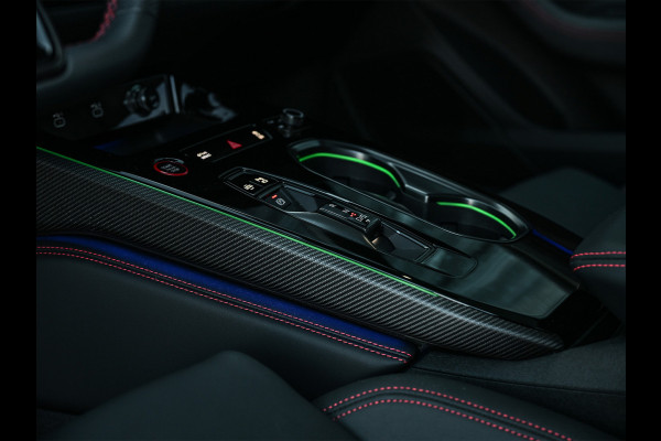 Audi A6 Avant 3.0 TFSI 368PK Quattro S-Edition · Panorama dak · Luchtvering · 6 Cilinder · Memory Seats · Tech Pro · Adaptive Cruise · B