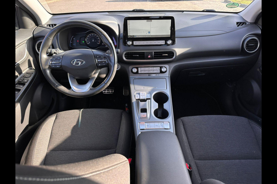 Hyundai Kona EV Comfort 64 kWh | SOH: 94,6% | Trekhaak | 3 Fase | Warmtepomp | Navi | Adaptive CC | Climate |