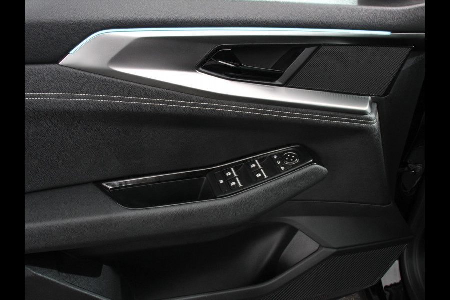 Renault Austral 1.3 mild hybrid 160 X-Tronic Demo! | Climate control | Cruise Control adaptief | Panorama dak | LED | Navigatie Sfeerverlichting Elektrische achterklep Stoel + stuurverwarming | 360* camera | Premium audio Arkamys