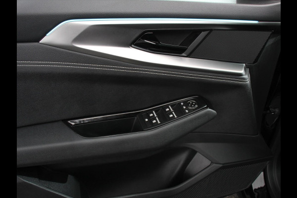 Renault Austral 1.3 mild hybrid 160 X-Tronic Demo! | Climate control | Cruise Control adaptief | Panorama dak | LED | Navigatie Sfeerverlichting Elektrische achterklep Stoel + stuurverwarming | 360* camera | Premium audio Arkamys