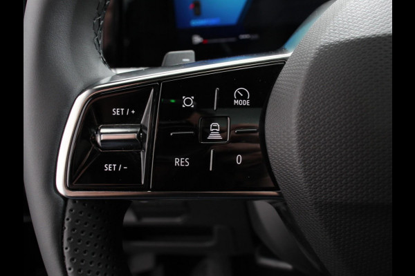 Renault Austral 1.3 mild hybrid 160 X-Tronic Demo! | Climate control | Cruise Control adaptief | Panorama dak | LED | Navigatie Sfeerverlichting Elektrische achterklep Stoel + stuurverwarming | 360* camera | Premium audio Arkamys