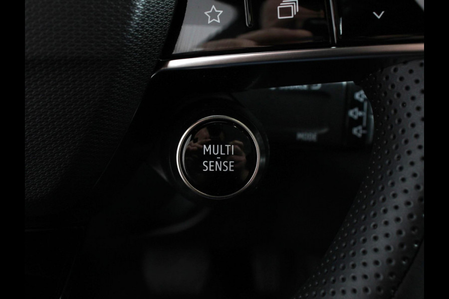 Renault Austral 1.3 mild hybrid 160 X-Tronic Demo! | Climate control | Cruise Control adaptief | Panorama dak | LED | Navigatie Sfeerverlichting Elektrische achterklep Stoel + stuurverwarming | 360* camera | Premium audio Arkamys