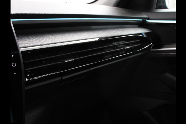 Renault Austral 1.3 mild hybrid 160 X-Tronic Demo! | Climate control | Cruise Control adaptief | Panorama dak | LED | Navigatie Sfeerverlichting Elektrische achterklep Stoel + stuurverwarming | 360* camera | Premium audio Arkamys