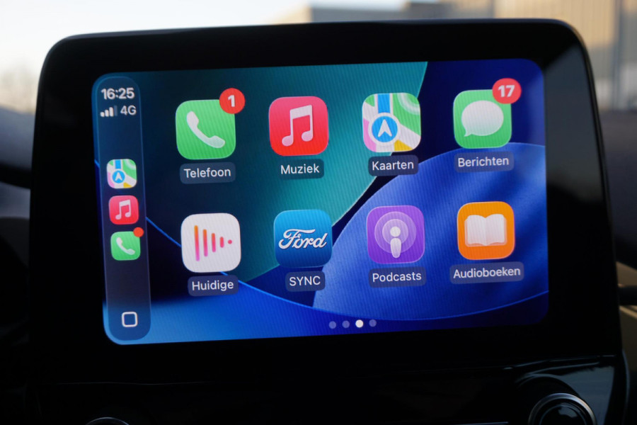 Ford Fiesta 1.0 EcoB.95PK Titanium Navigatie via AppleCarplay/ Parkeersensoren/December 2020.