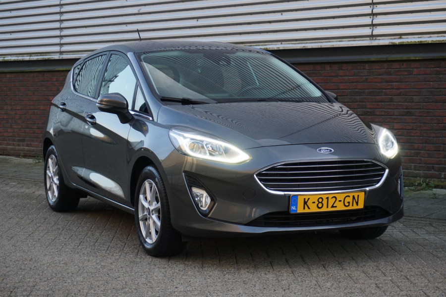 Ford Fiesta 1.0 EcoB.95PK Titanium Navigatie via AppleCarplay/ Parkeersensoren/December 2020.