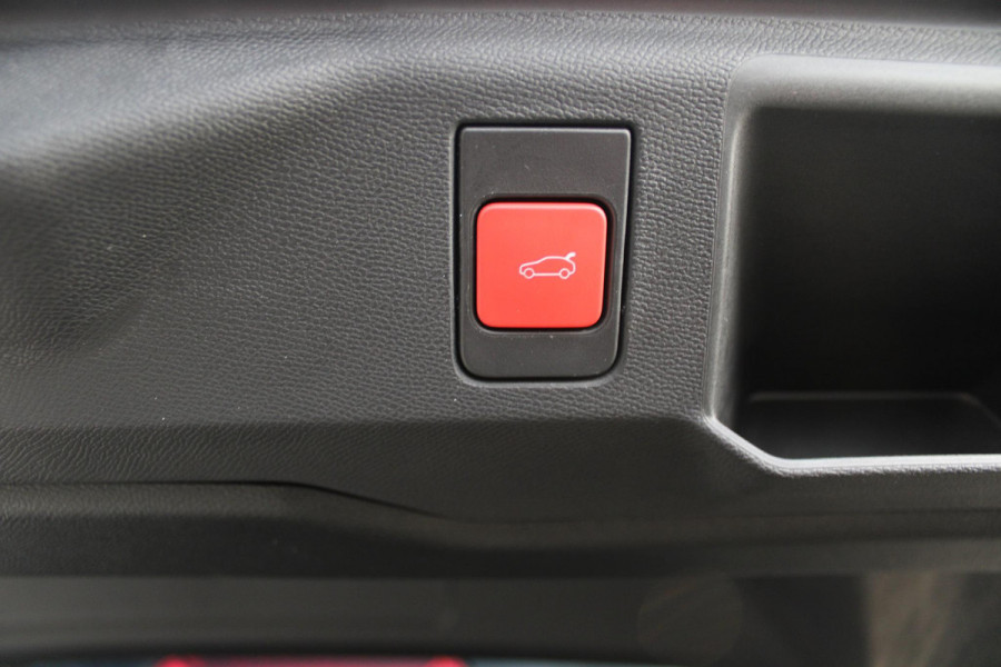 Peugeot 5008 1.6 plug-in Hybrid 195PK GT EXCLUSIVE 7 PERSOONS | PANORAMISCH SCHUIF/KANTEL DAK | FOCAL AUDIO SYSTEM | TREKHAAK MET AFNEEMBARE KOGEL | ELEKTRISCH BEDIENBARE VOORSTOELEN MET GEHEUGEN/MASSAGE FUNCTIE | STOEL/STUUR VERWARMING | NAVIGATIE | DRAADLOZE APPLE CARPLAY/ANDROID AUTO | FULL LED MATRIX KOPLAMPEN | 19" LICHTMETALEN VELGEN | ELEKTRISCH BEDIENBARE ACHTERKLEP | SFEER VERLICHTING | 360° CAMERA | DODEHOEK DETECTIE | KEYLESS ENTRY/START | 7,4KW ONBOARD CHARGER |