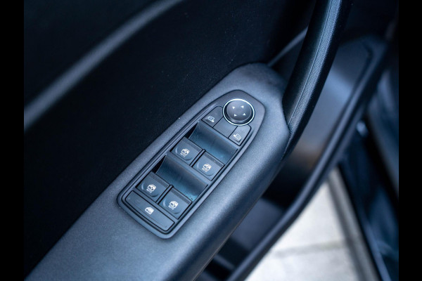 Renault Captur 1.0 TCe 90 Evolution / Keyless / Cruise / DAB+ / Carplay / Navi