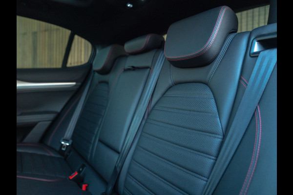 Alfa Romeo Stelvio 2.0T GME AWD Competizione 280pk | Pano-dak | 21 inch | Harman/Kardon | LED-Matrix loods