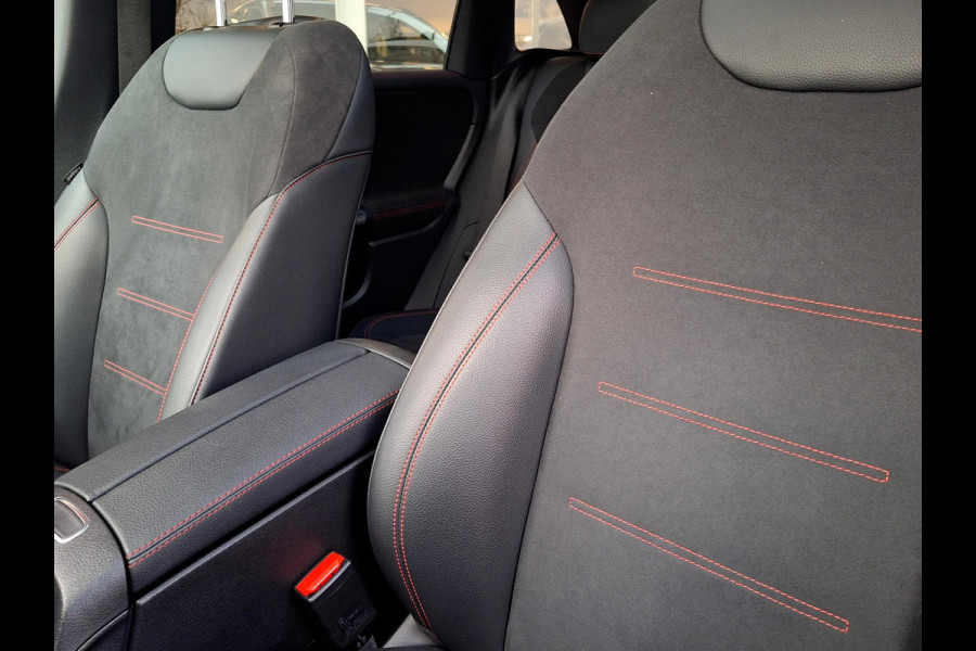 Mercedes-Benz B-Klasse 250 e Business Solution AMG Limited | Pano | AMG pack | Digt Dash |