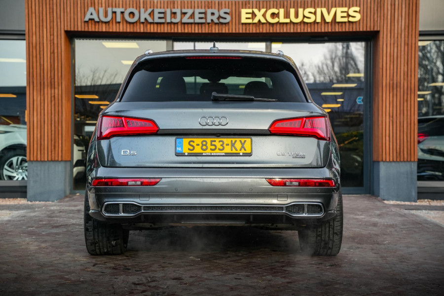 Audi Q5 55 TFSI e quattro Competition Panoramadak Leer 22"LM