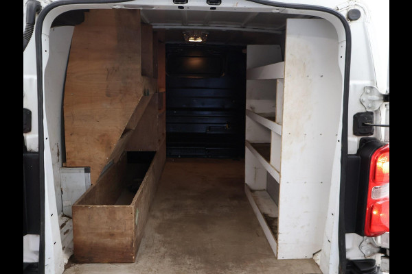 Peugeot Expert LONG 2.0 BLUEHDI 120 PK L3H1 + APPLE CARPLAY | TREKHAAK 2500 KG | CRUISE | DAB