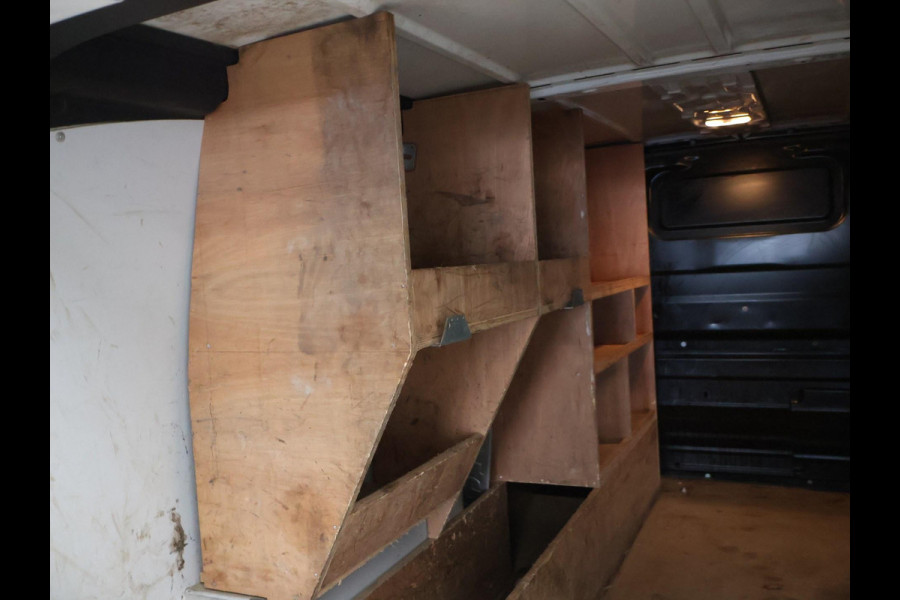 Peugeot Expert LONG 2.0 BLUEHDI 120 PK L3H1 + APPLE CARPLAY | TREKHAAK 2500 KG | CRUISE | DAB