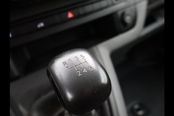 Peugeot Expert LONG 2.0 BLUEHDI 120 PK L3H1 + APPLE CARPLAY | TREKHAAK 2500 KG | CRUISE | DAB