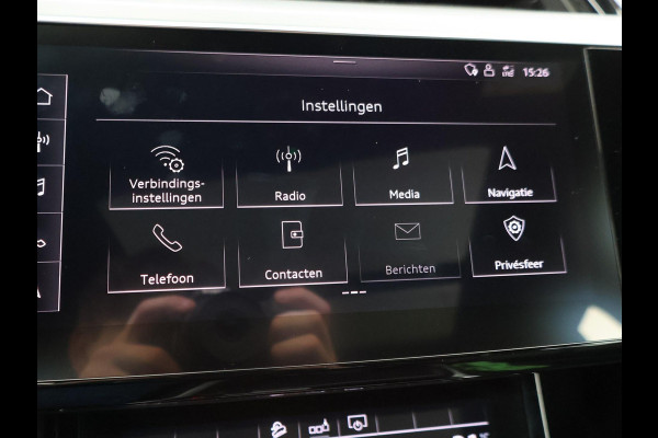 Audi e-tron 55 EDITION ONE + 360 CAMERA | B&O | LEDER | LUCHTVERING | PANORAMA | CAMERASPIEGELS | SFEERVERL.