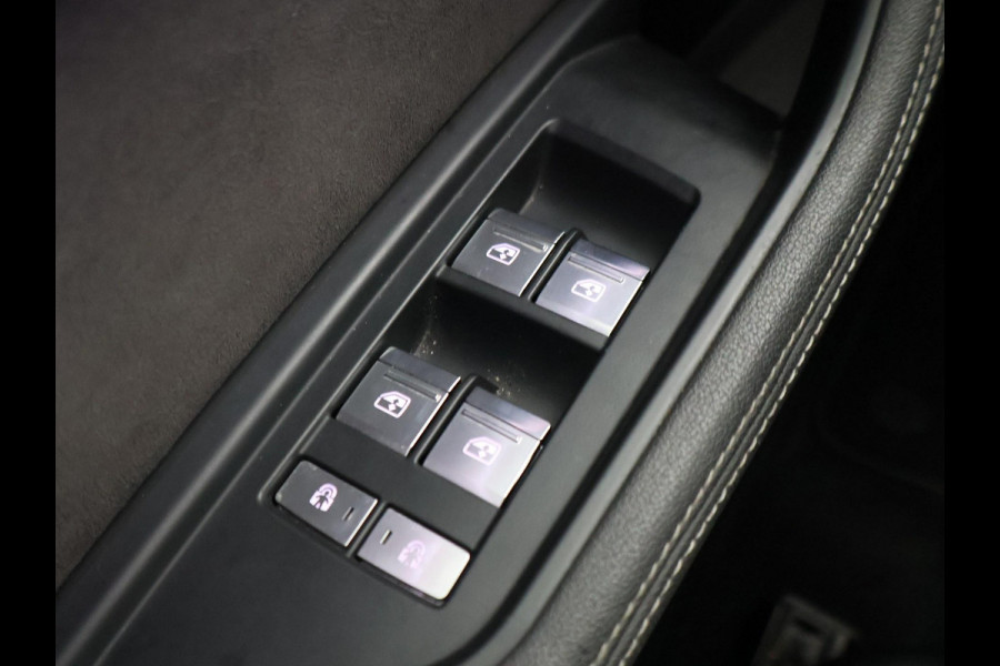 Audi e-tron 55 EDITION ONE + 360 CAMERA | B&O | LEDER | LUCHTVERING | PANORAMA | CAMERASPIEGELS | SFEERVERL.