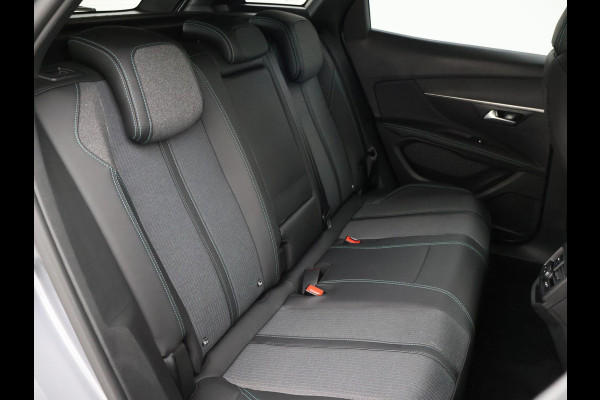Peugeot 3008 1.6 HYbrid 225 PK PHEV ALLURE PACK + 19 INCH | ADAPTIVE CRUISE | CAMERA | NAVIGATIE | CARPLAY