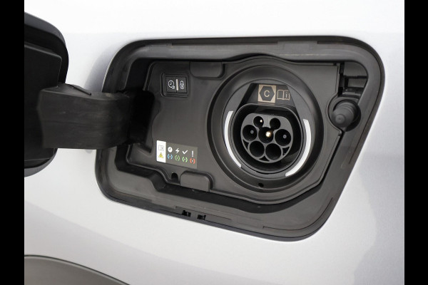 Peugeot 3008 1.6 HYbrid 225 PK PHEV ALLURE PACK + 19 INCH | ADAPTIVE CRUISE | CAMERA | NAVIGATIE | CARPLAY