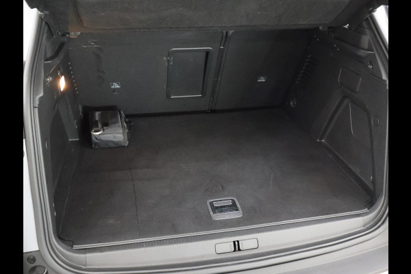 Peugeot 3008 1.6 HYbrid 225 PK PHEV ALLURE PACK + 19 INCH | ADAPTIVE CRUISE | CAMERA | NAVIGATIE | CARPLAY