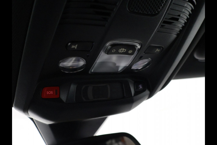 Peugeot 3008 1.6 HYbrid 225 PK PHEV ALLURE PACK + 19 INCH | ADAPTIVE CRUISE | CAMERA | NAVIGATIE | CARPLAY