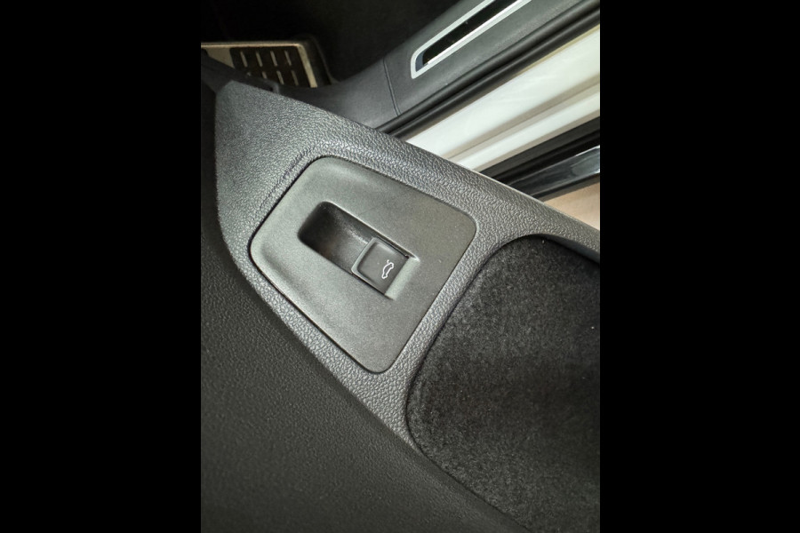 Volkswagen Tiguan 2.0 TSI R 75 Edition 4Matic Pano|HuD|Memory