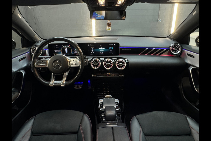 Mercedes-Benz A-Klasse AMG 35 4MATIC Pano|Aero|Sfeer|Night