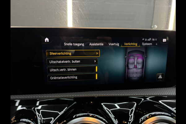 Mercedes-Benz A-Klasse AMG 35 4MATIC Pano|Aero|Sfeer|Night