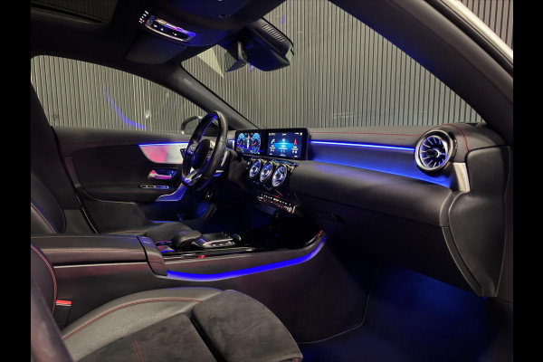 Mercedes-Benz CLA-Klasse Shooting Brake 180 AMG | NAP | PANO | CAMERA | NL AUTO