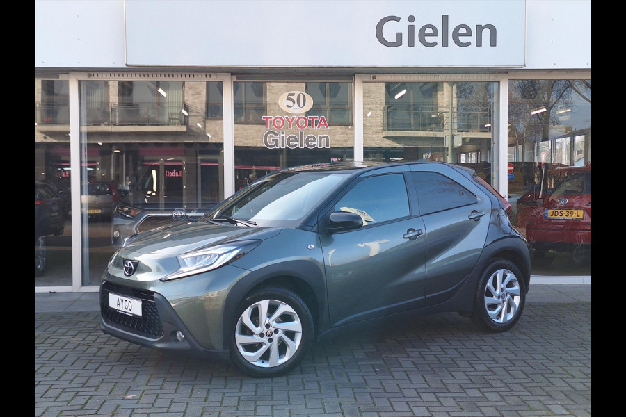 Toyota Aygo X 1.0 VVT-i MT Pulse Premium | Keyless, Stoelverwarming, Startknop, Bi-Tone, Apple CarPlay/Android Auto, Climate control