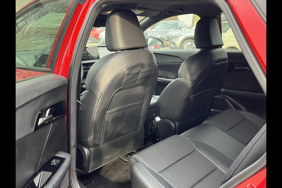 MG Mg4 electric 64 kWh Luxury LONG RANGE | SOH 98%|15.000KM! | DEALER ONDERHOUDEN| 7 JAAR GARANTIE BIJ MG| SUPER COMPLETE AUTO| RONDOMZICHT CAMERA| STOEL+ STUUR VERWARMING| DODE HOEK