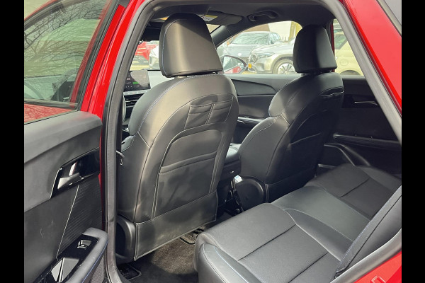 MG Mg4 electric 64 kWh Luxury LONG RANGE | SOH 98%|15.000KM! | DEALER ONDERHOUDEN| 7 JAAR GARANTIE BIJ MG| SUPER COMPLETE AUTO| RONDOMZICHT CAMERA| STOEL+ STUUR VERWARMING| DODE HOEK