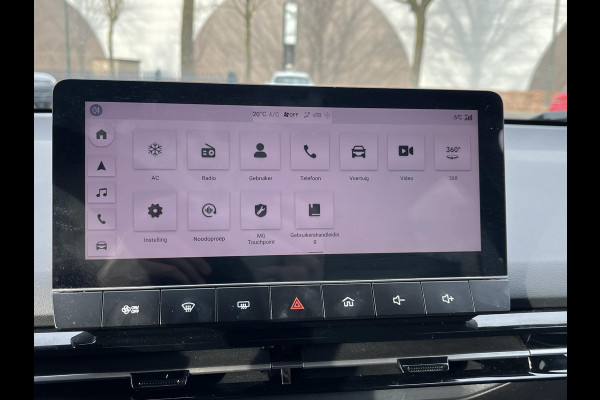 MG Mg4 electric 64 kWh Luxury LONG RANGE | SOH 98%|15.000KM! | DEALER ONDERHOUDEN| 7 JAAR GARANTIE BIJ MG| SUPER COMPLETE AUTO| RONDOMZICHT CAMERA| STOEL+ STUUR VERWARMING| DODE HOEK