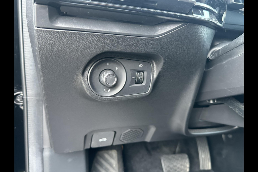 MG MG4 64 kWh Luxury LONG RANGE | SOH 97%|18.000KM! | DEALER ONDERHOUDEN| 7 JAAR GARANTIE BIJ MG| SUPER COMPLETE AUTO| RONDOMZICHT CAMERA| STOEL+ STUUR VERWARMING| DODE HOEK