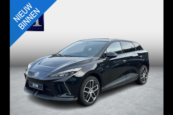 MG MG4 64 kWh Luxury LONG RANGE | SOH 97%|18.000KM! | DEALER ONDERHOUDEN| 7 JAAR GARANTIE BIJ MG| SUPER COMPLETE AUTO| RONDOMZICHT CAMERA| STOEL+ STUUR VERWARMING| DODE HOEK