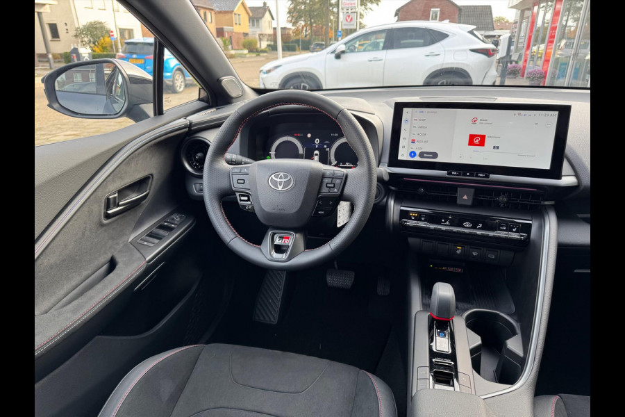 Toyota C-HR 2.0 High Power PHEV GR Sport | Elektrische achterklep, Stoel + Stuurverwarming, Half leer, Dodehoekherkenning, 19 inch, LED, Gro
