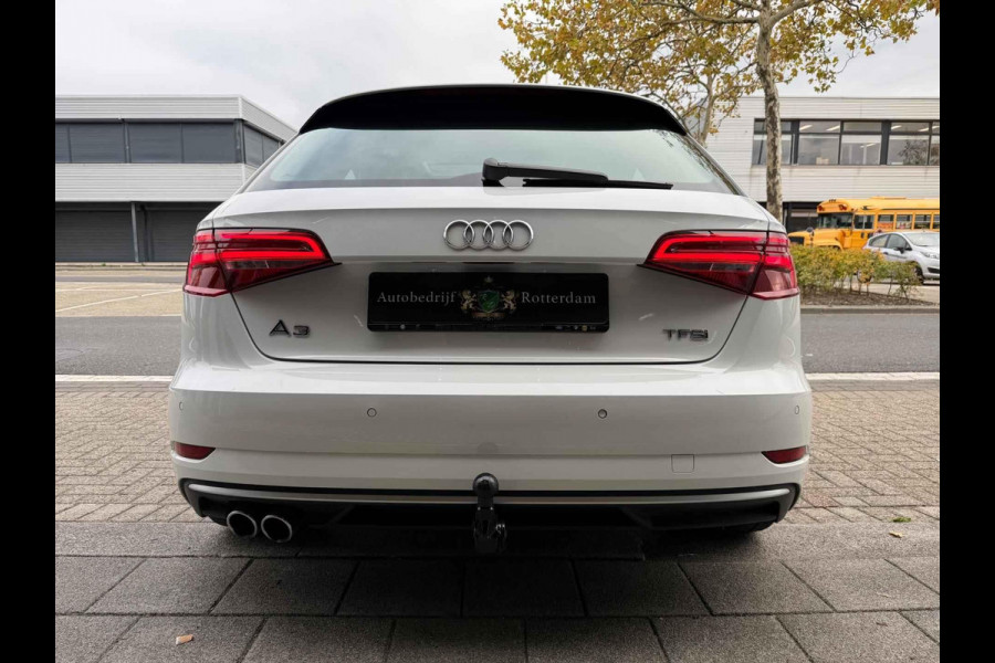 Audi A3 Sportback 1.5 TFSI Sport 150PK PDC/LMV-18/NAVI/PANO