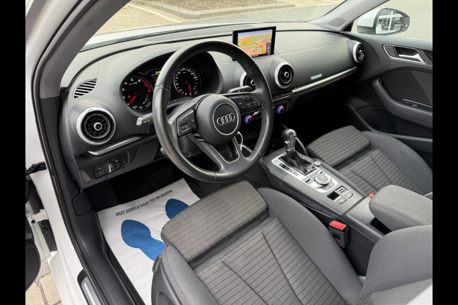 Audi A3 Sportback 1.5 TFSI Sport 150PK PDC/LMV-18/NAVI/PANO