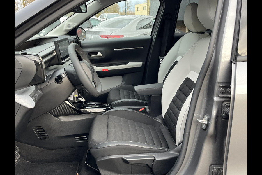 Citroën C3 Aircross 1.2 Hybrid 145 MAX e-DCS STOEL + STUURWIELVERWARMING | WINTERPAKKET | CAMERA | HEADUP | FABRIEKSGARANTIE | ALL IN PRIJS RIJKLAAR