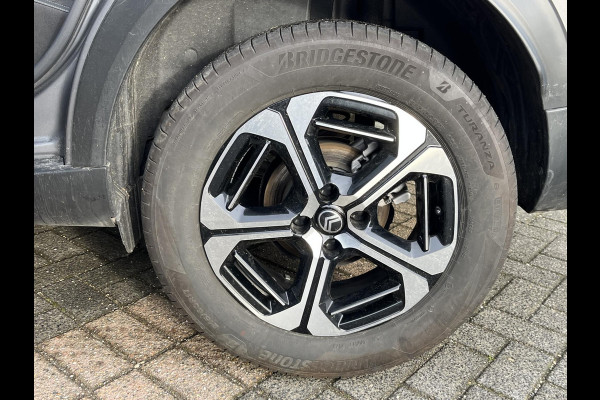 Citroën C3 Aircross 1.2 Hybrid 145 MAX e-DCS STOEL + STUURWIELVERWARMING | WINTERPAKKET | CAMERA | HEAD-UP DISPLAY| FABRIEKSGARANTIE | ALL IN PRIJS RIJKLAAR |