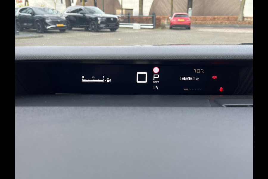 Citroën C3 Aircross 1.2 Hybrid 145 MAX e-DCS STOEL + STUURWIELVERWARMING | WINTERPAKKET | CAMERA | HEAD-UP DISPLAY| FABRIEKSGARANTIE | ALL IN PRIJS RIJKLAAR |