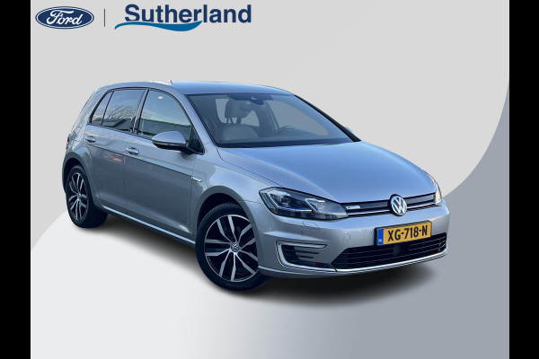 Volkswagen e-Golf e-Golf Virtual Cockpit | Lederen bekleding | Achteruitrijcamera | Warmtepomp