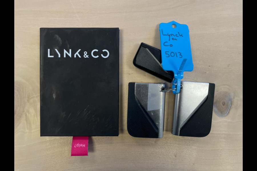Lynk & Co 01 1.5|11-2022|PHEV|BLACK|PANO|ACC|360 CAMERA|ANDROID/CARPLAY|STOELVERW|INFINITY AUDIO|MEMORY|ELEK. A-KLEP + INTERIEUR|