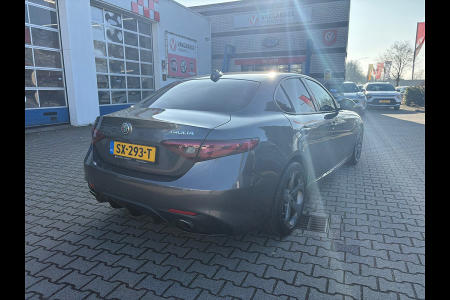 Alfa Romeo Giulia 2.0T Super (RIJKLAARPRIJS/BOVAG)