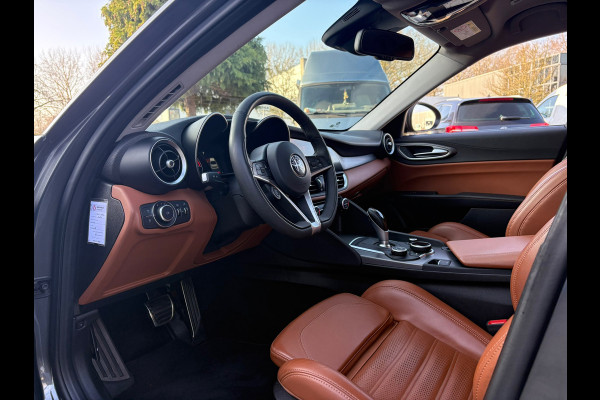 Alfa Romeo Giulia 2.0T Super (RIJKLAARPRIJS/BOVAG)